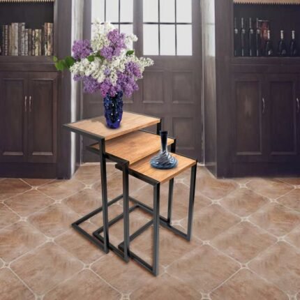 Arnil Nesting table